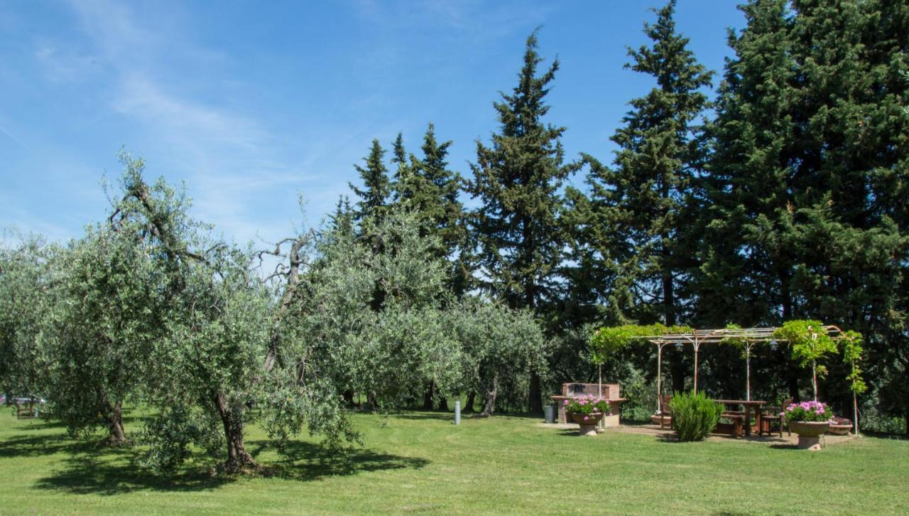 Agriturismo Podere La Casa ปาลายา ภายนอก รูปภาพ
