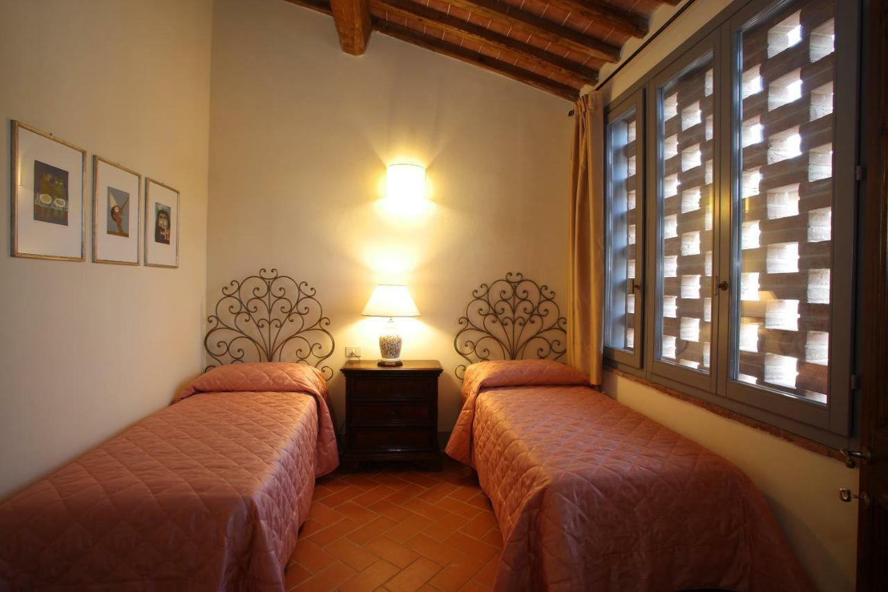 Agriturismo Podere La Casa ปาลายา ภายนอก รูปภาพ