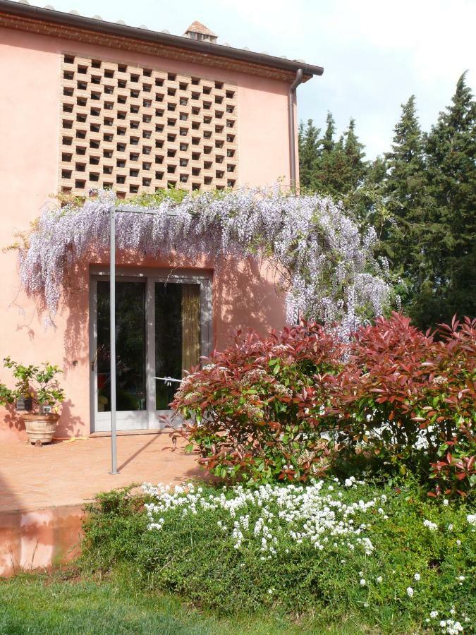 Agriturismo Podere La Casa ปาลายา ภายนอก รูปภาพ