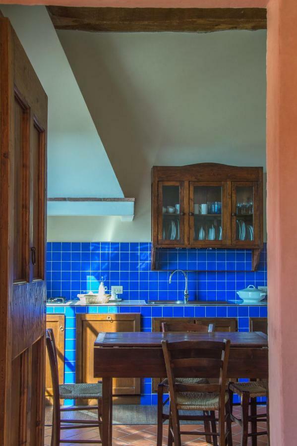 Agriturismo Podere La Casa ปาลายา ภายนอก รูปภาพ