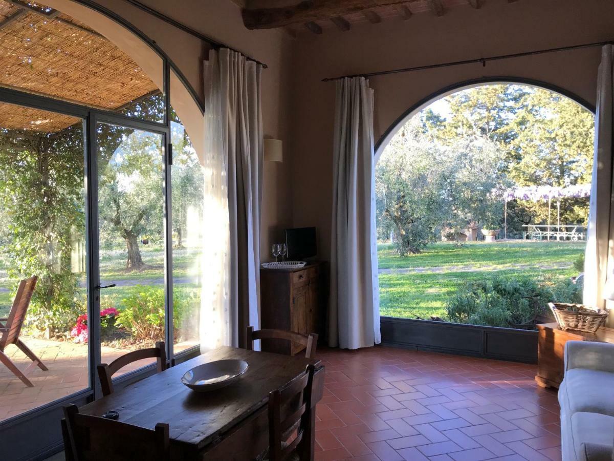 Agriturismo Podere La Casa ปาลายา ภายนอก รูปภาพ