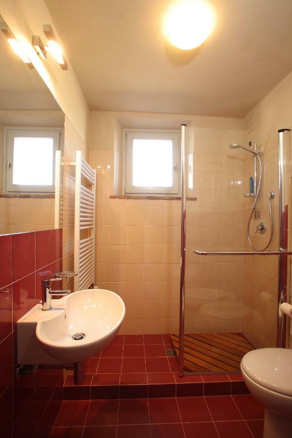 Agriturismo Podere La Casa ปาลายา ภายนอก รูปภาพ